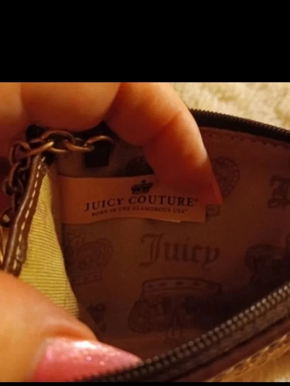 Rare Juicy Couture Y2k Tan Velour Gold Brass Key Chain Wallet